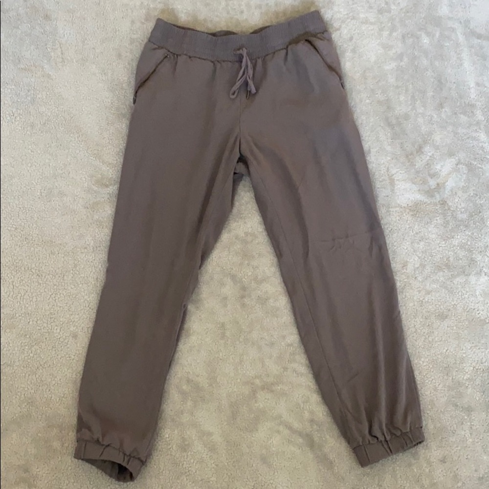 Cropped pants